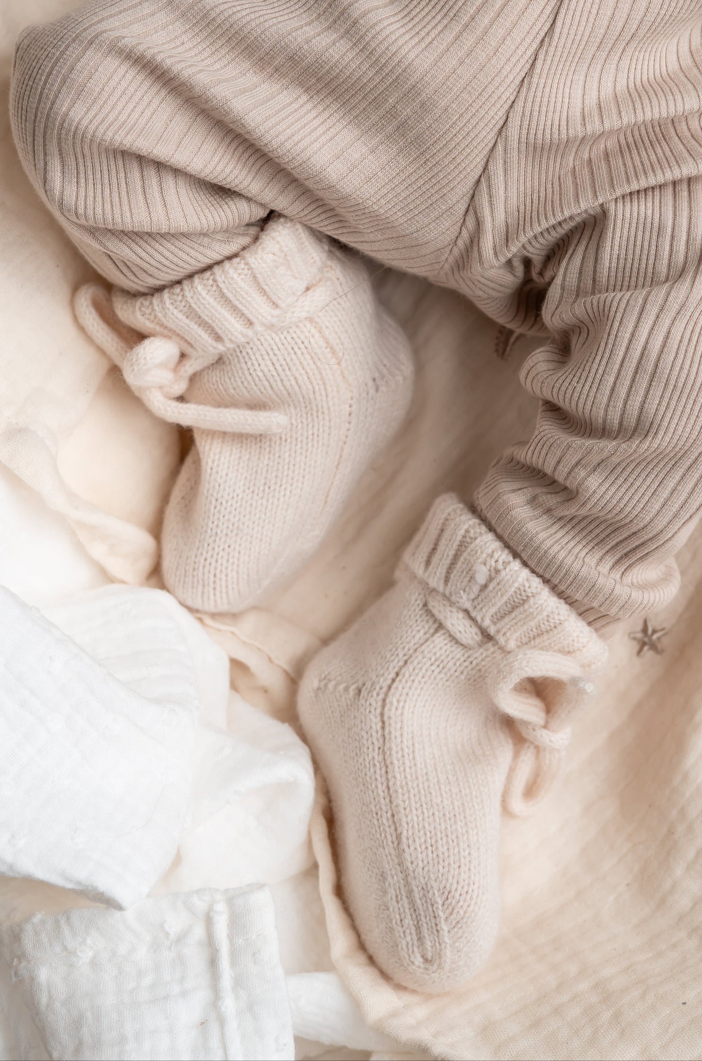 Babysokjes Ecru (Merinowol)