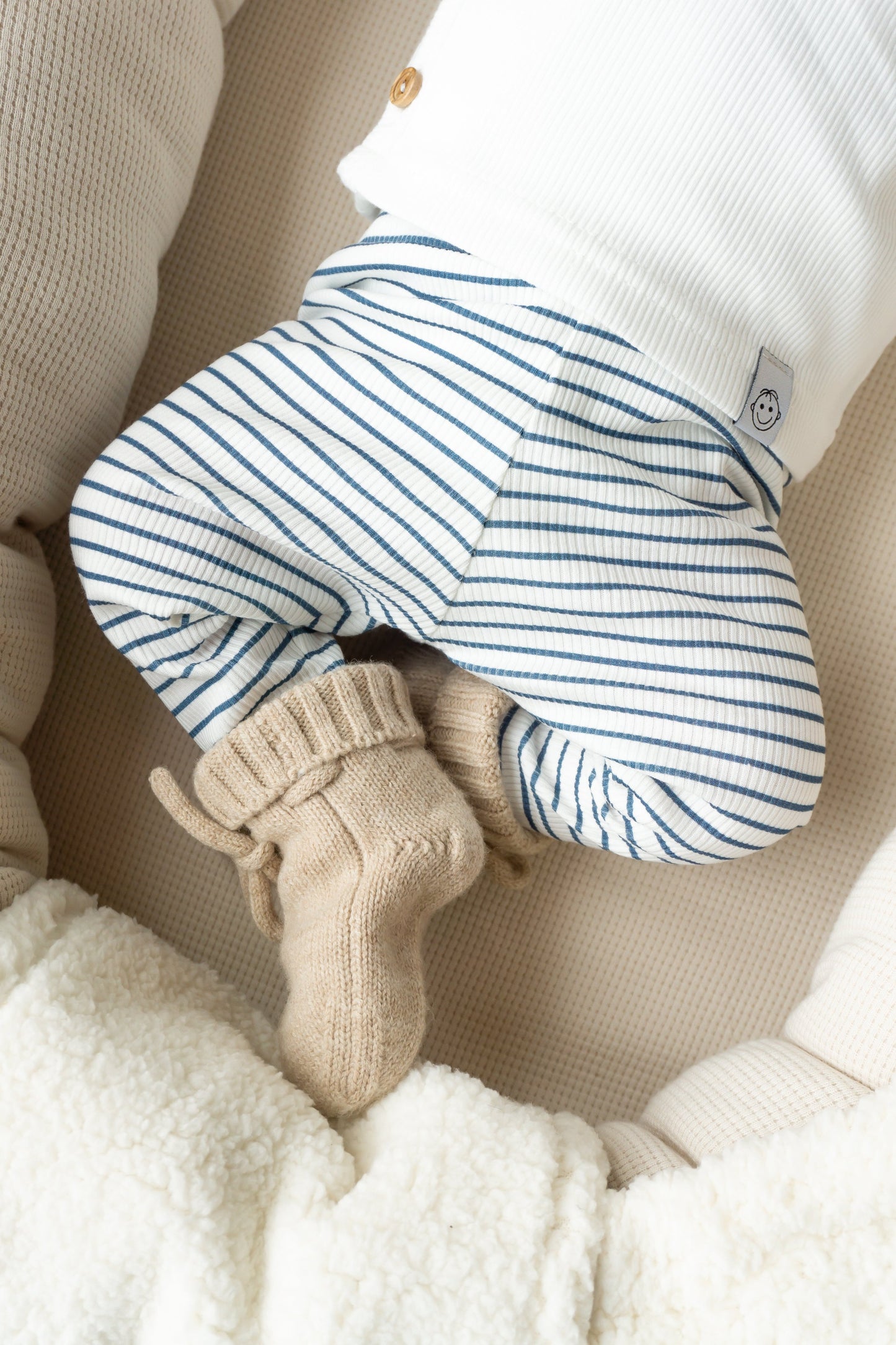 Broekje Streepjes blauw (rib)