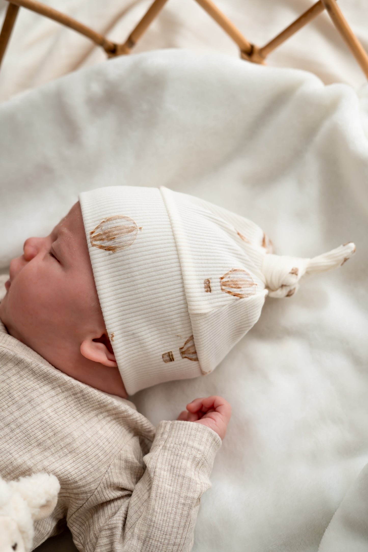 Newborn set Luchtballonnen (rib) broek + muts
