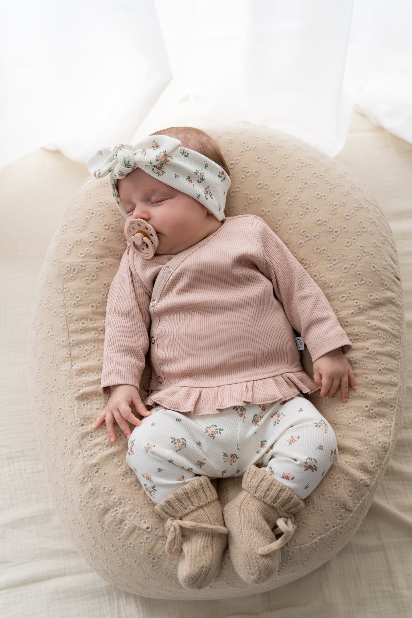 Haarbandje knoop bloemetjes groen (rib)