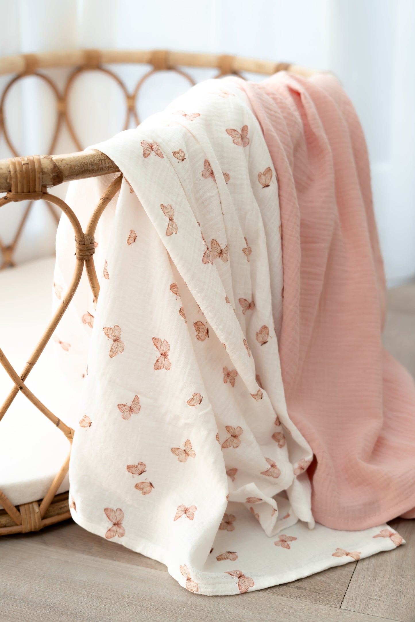 Hydrofiele doek XL Vlinders roze
