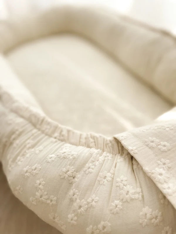 Babynestje Embroidery naturel (hydrofiel)