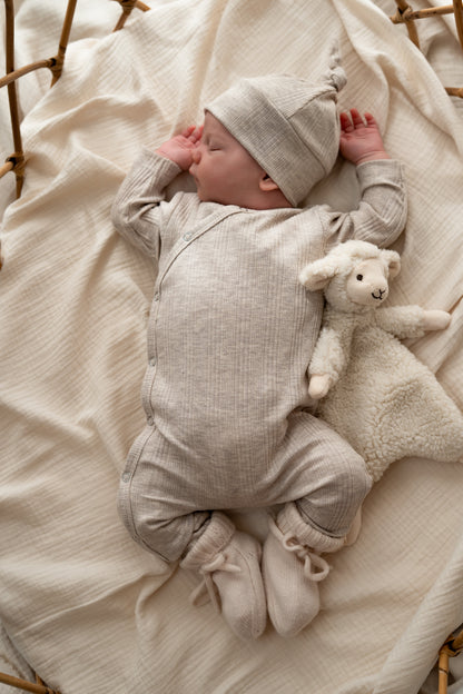 Mutsje Beige melange (ongelijke rib)