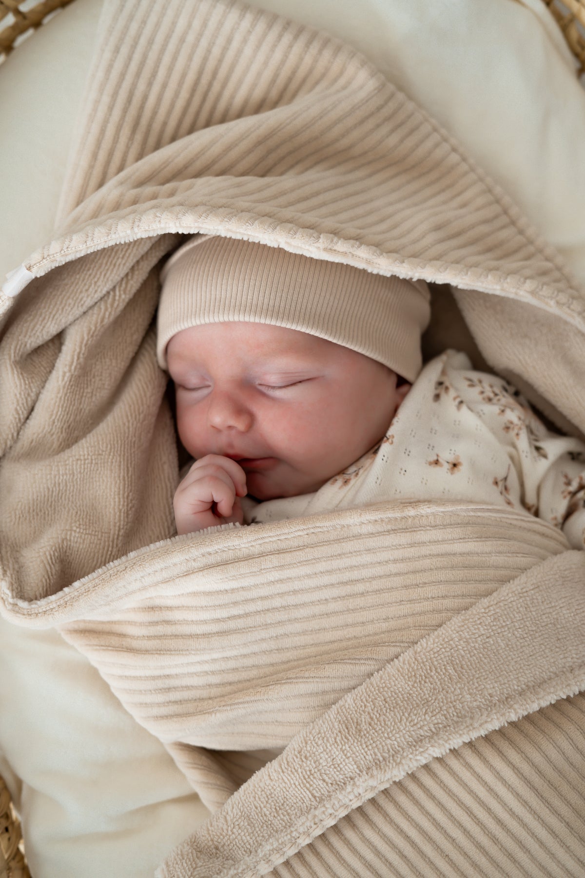 Wikkeldoek Beige rib velours (bamboe)