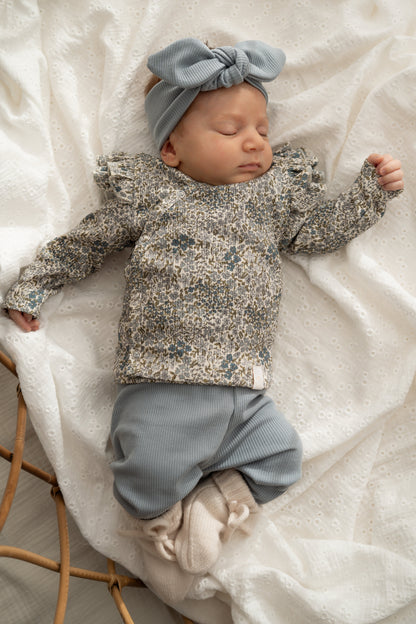 Overslagshirtje dubble ruffle Bloemetjes blauw (rib)