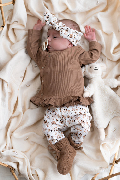 Overslagshirtje ruffle Cacao (rib)