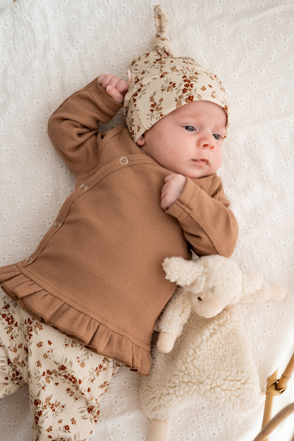 Newborn set Takjes cacao (rib) broek + muts