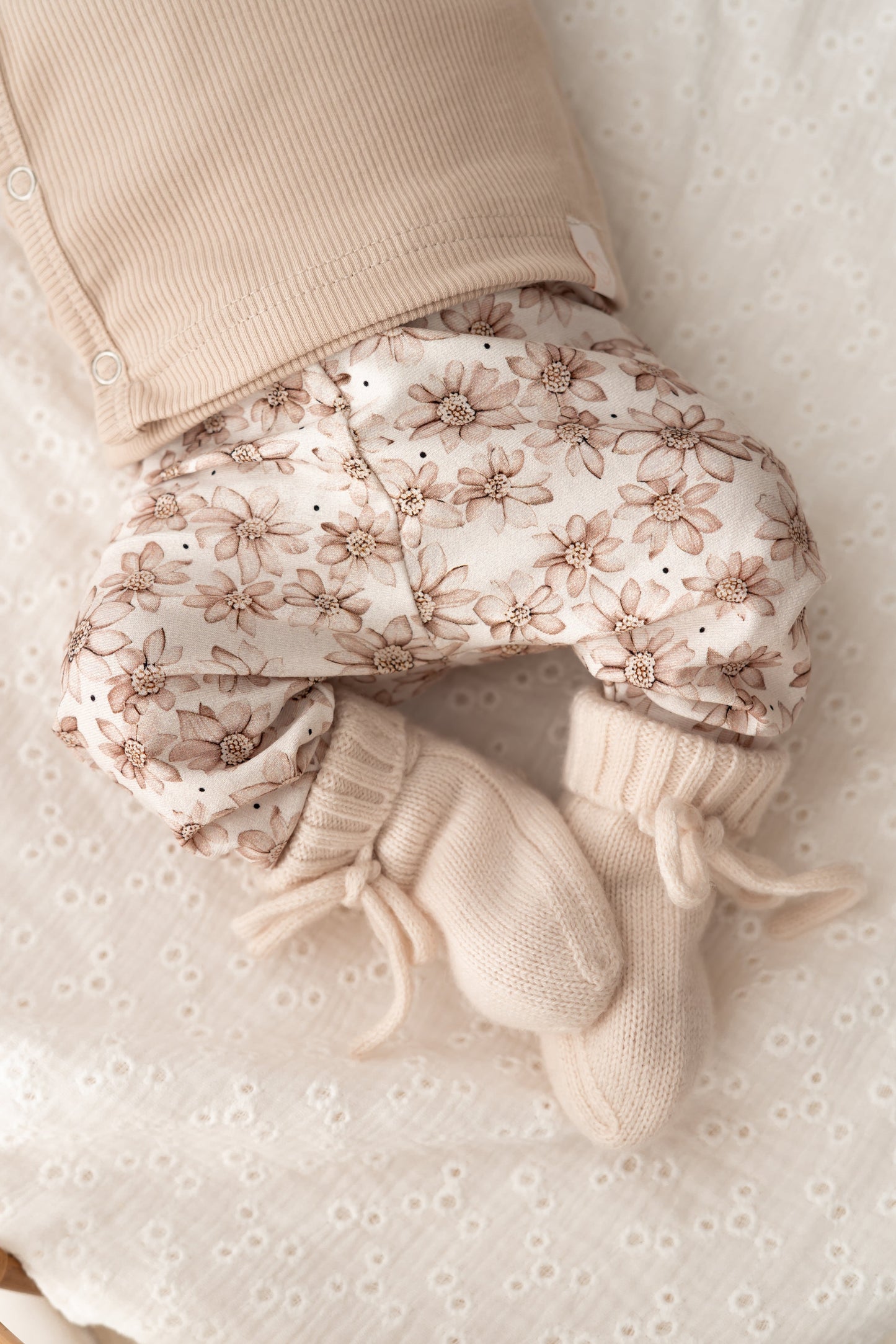 Newborn set Beige bloem