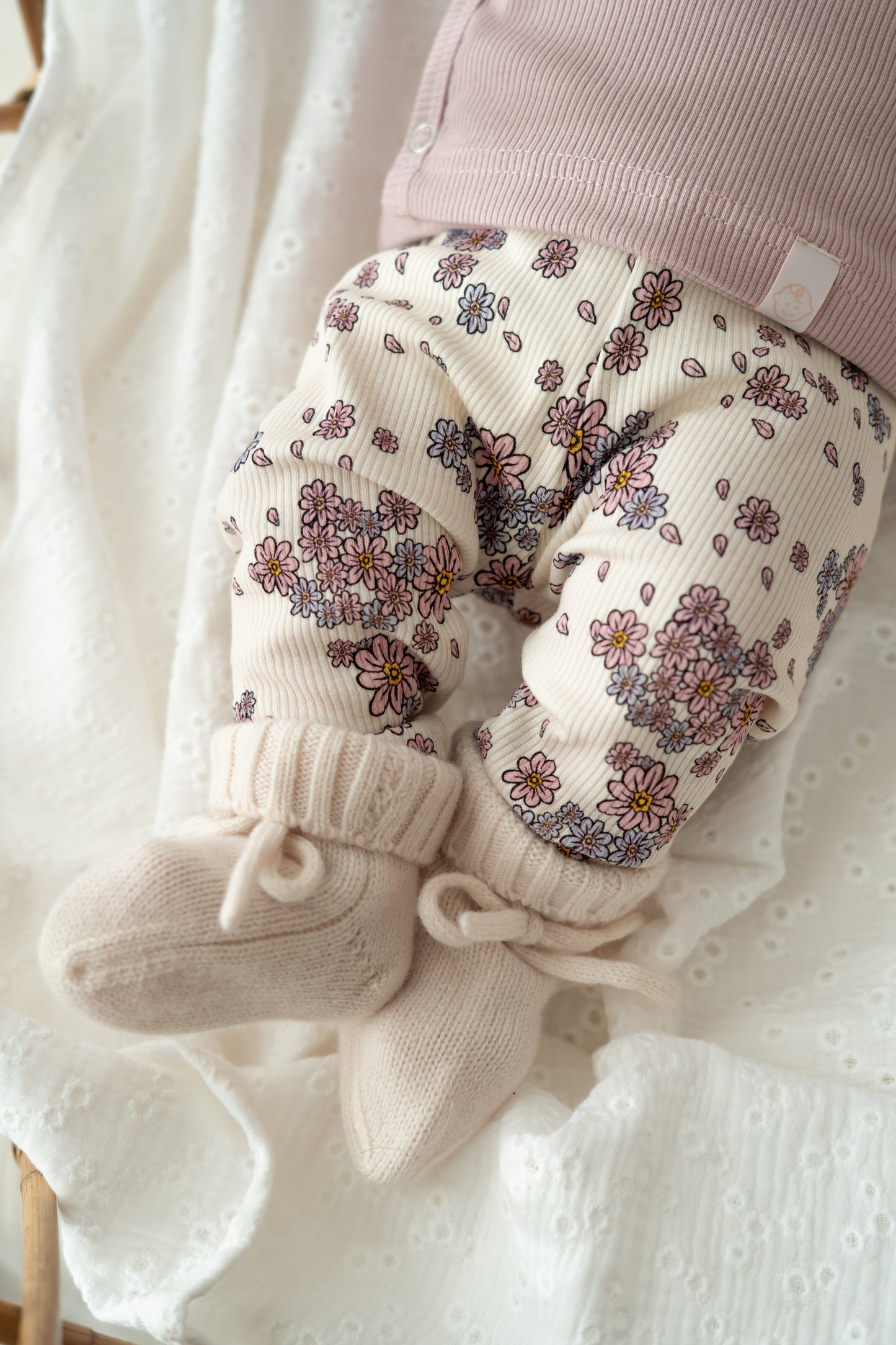 Newborn set Bloemen lila pastel (rib)