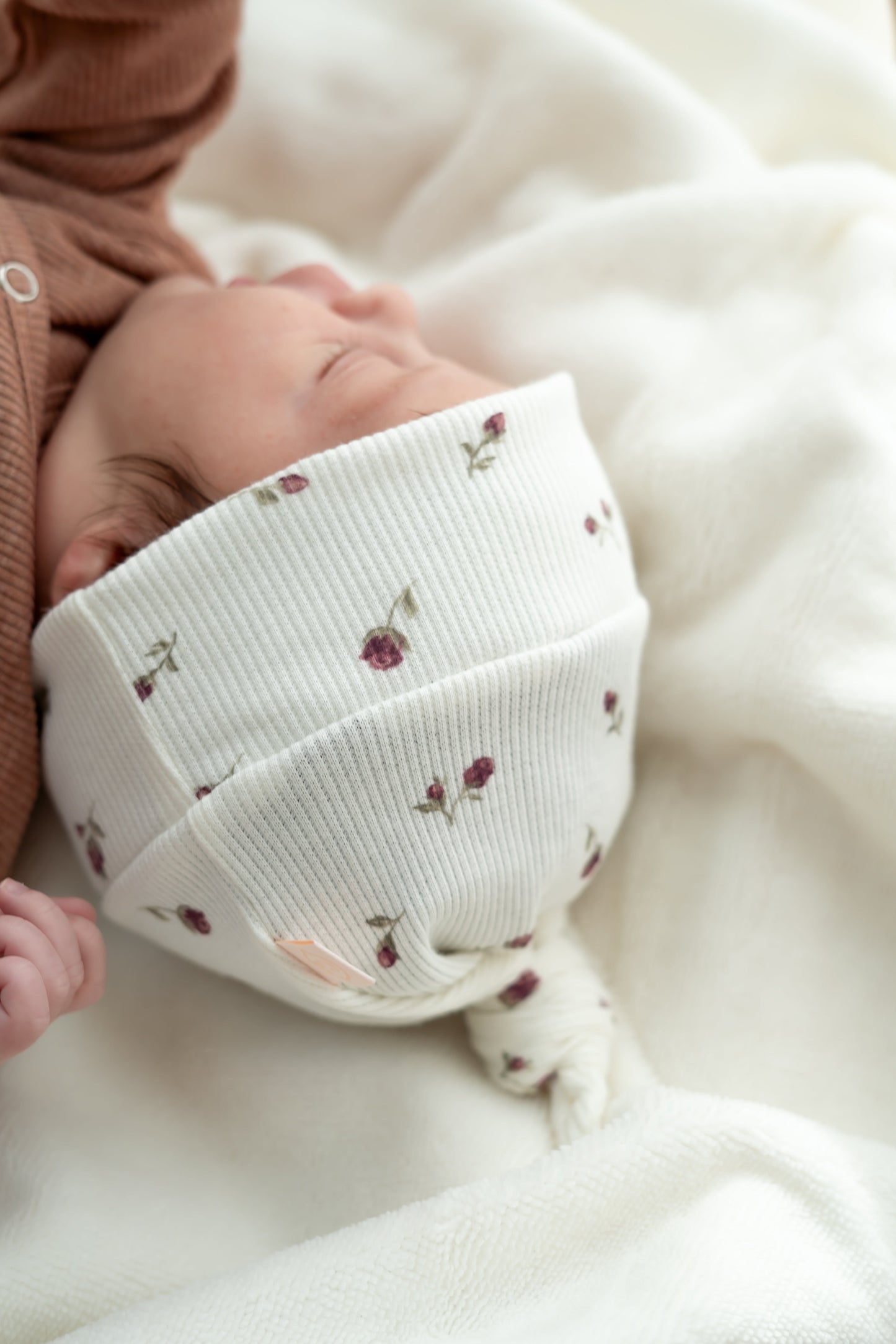 Mutsje Romantic rose (rib)