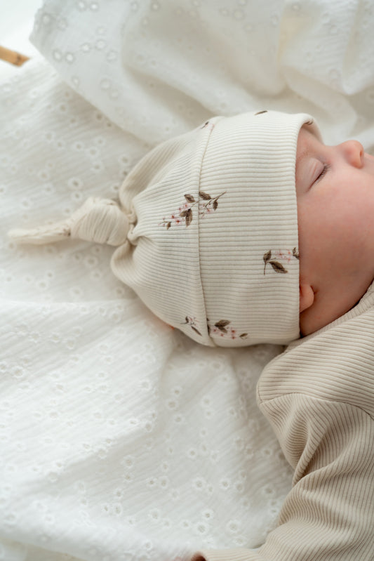 Mutsje Roze bloem (rib)