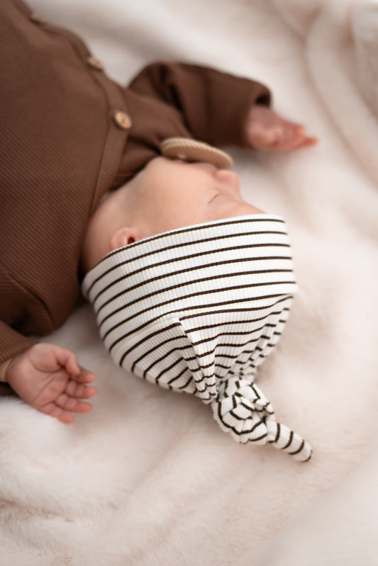 Mutsje Streepjes bruin (rib)