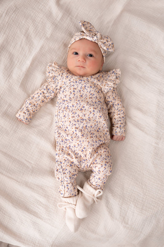 Boxpakje Dubbele ruffle Pastel blauwe mini bloemen (rib)