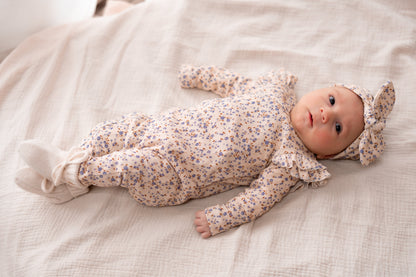 Boxpakje Dubbele ruffle Pastel blauwe mini bloemen (rib)