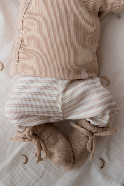 Prematuur broekje Streepjes beige (rib)