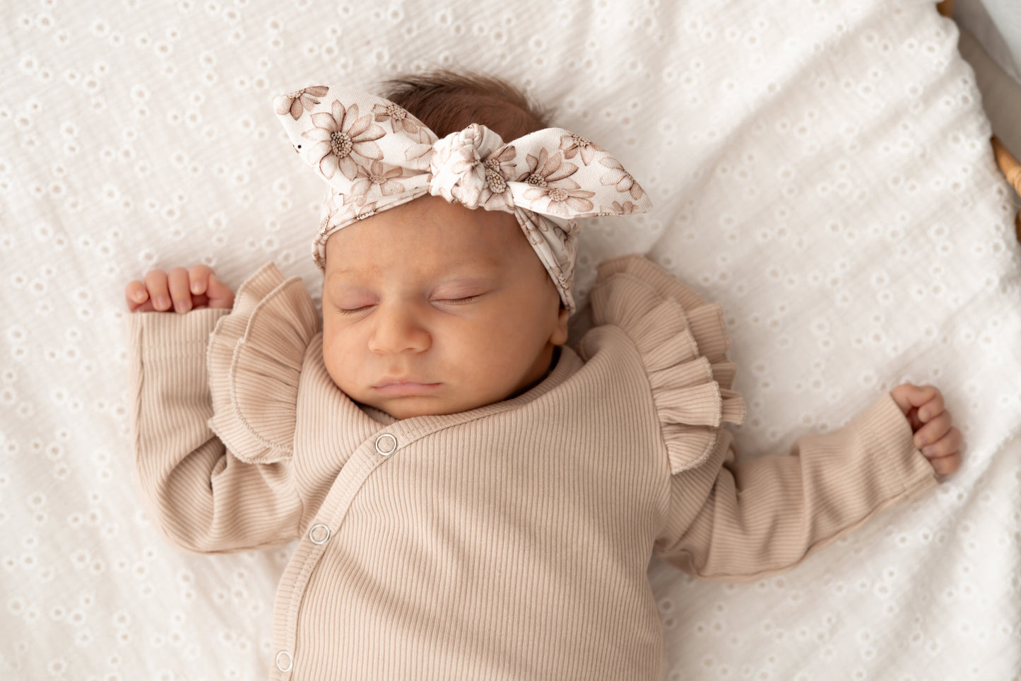 Overslagshirtje dubble ruffle Beige (rib)