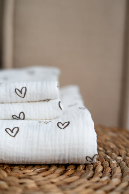 Hydrofiele doek Hartjes bruin en beige