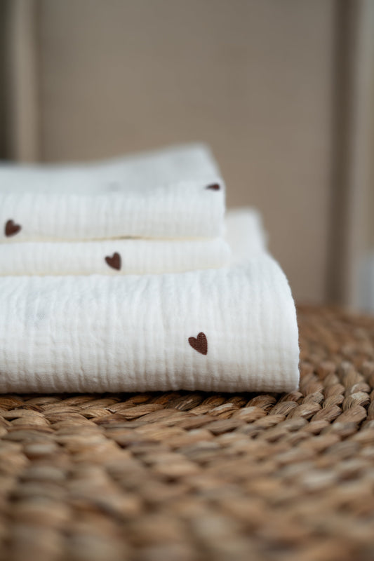 Hydrofiele doek Mini hartjes bruin