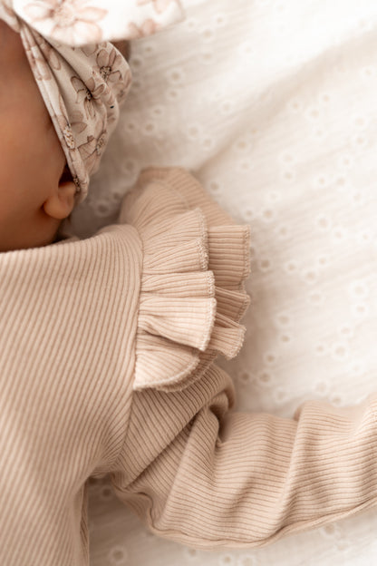 Newborn set Beige bloem