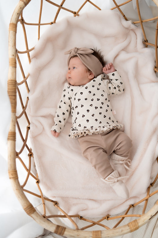 Overslagshirtje ruffle Panterprint zand (rib)