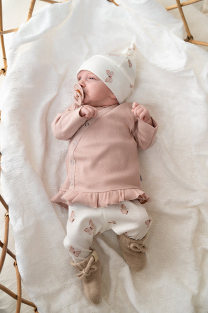 Prematuur overslagshirtje ruffle zachtroze (rib)