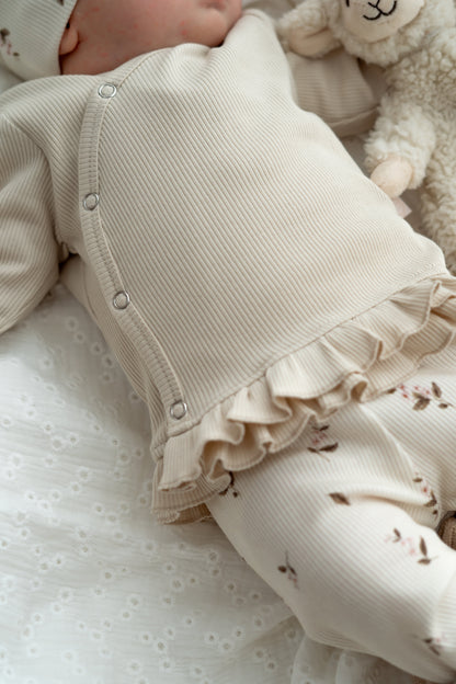 Overslagshirtje ruffle Zand (rib)