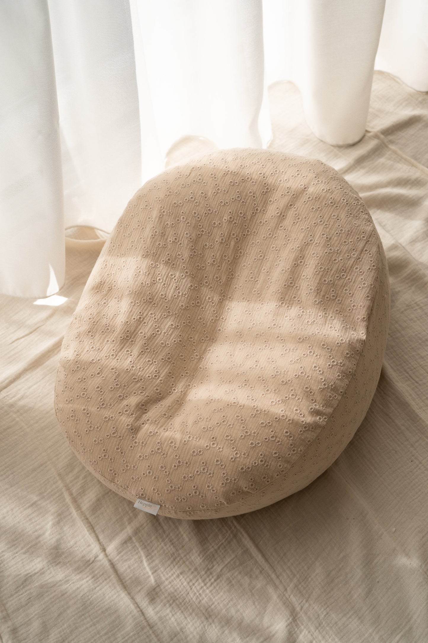 Relaxhoes Embroidery Beige (hydrofiel)