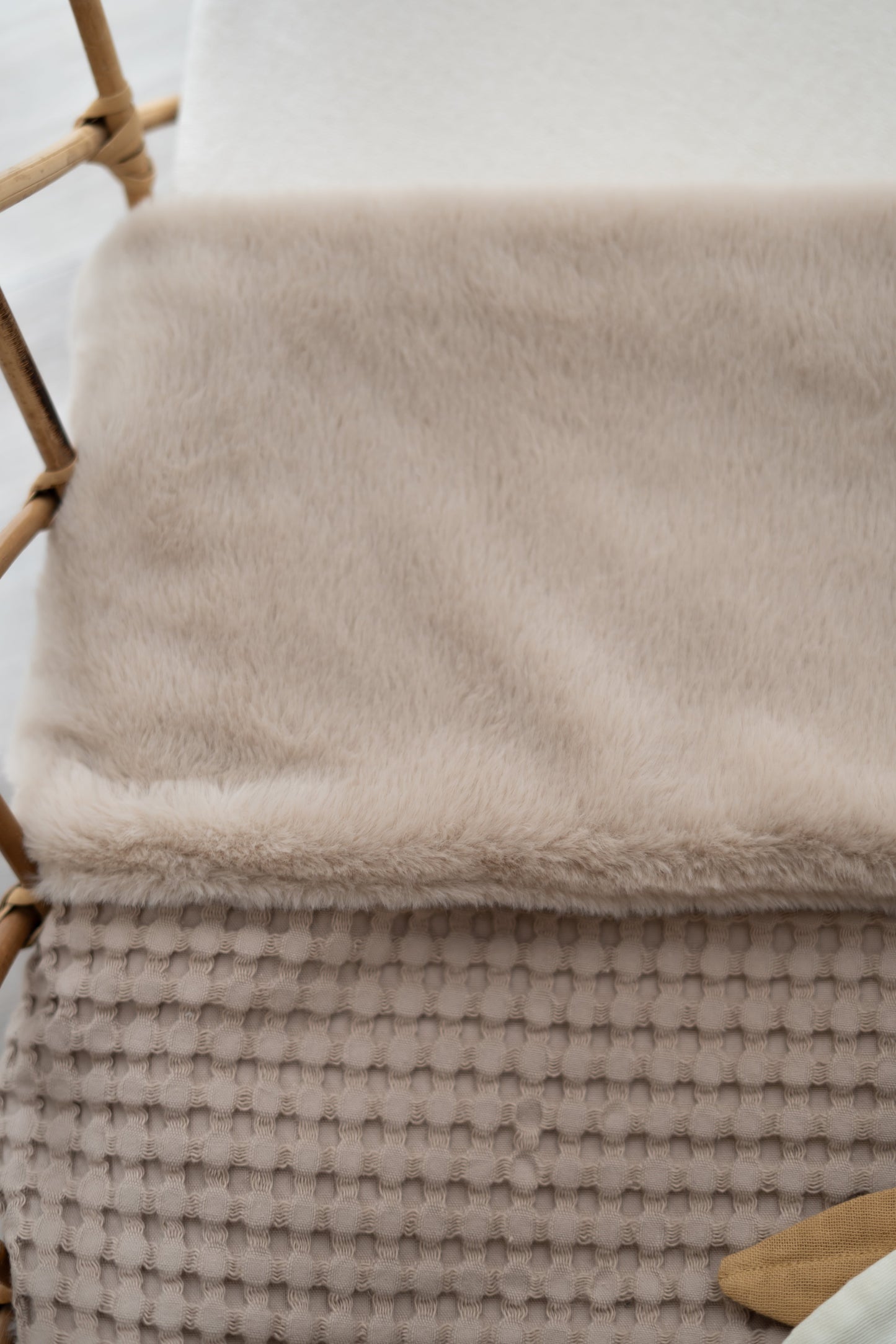 Wiegdeken Wafel taupe (teddy)